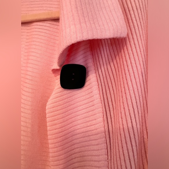 Ming Wang Knit Cardigan Style Wrap - Picture 4 of 9